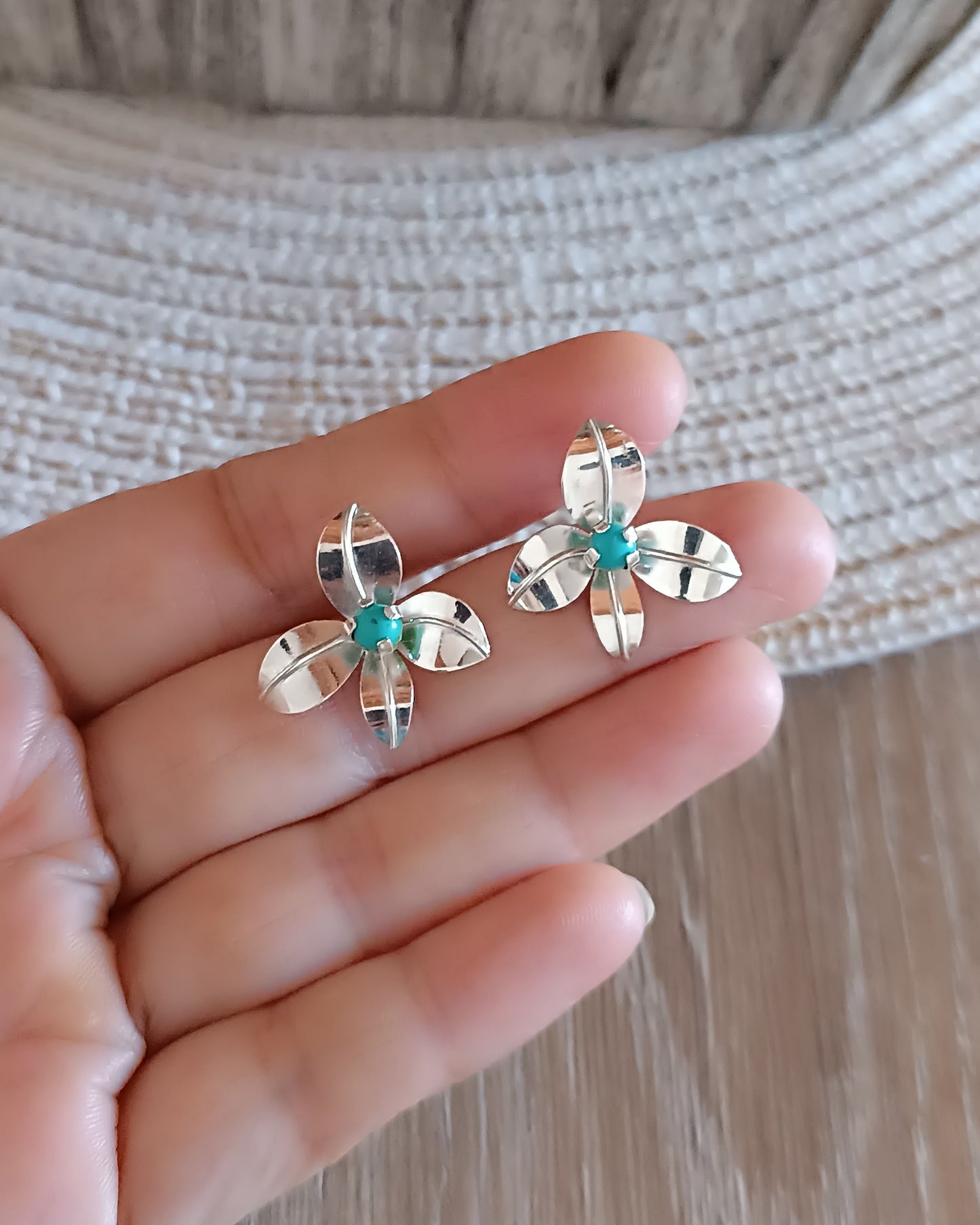 Aretes plata de ley 950 y turquesa Alessia