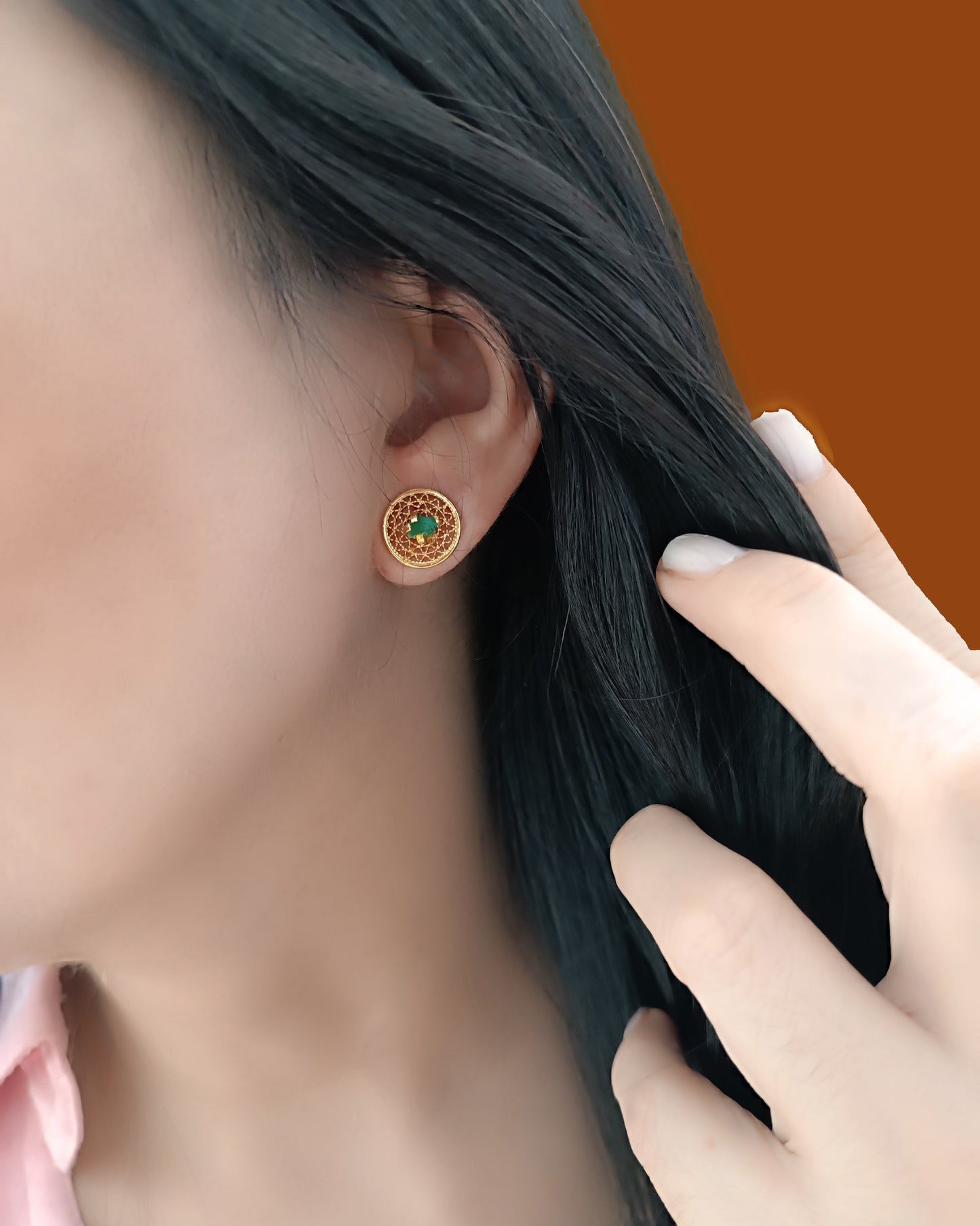 Aretes Topos Mini Filigrana y Esmeralda Circle