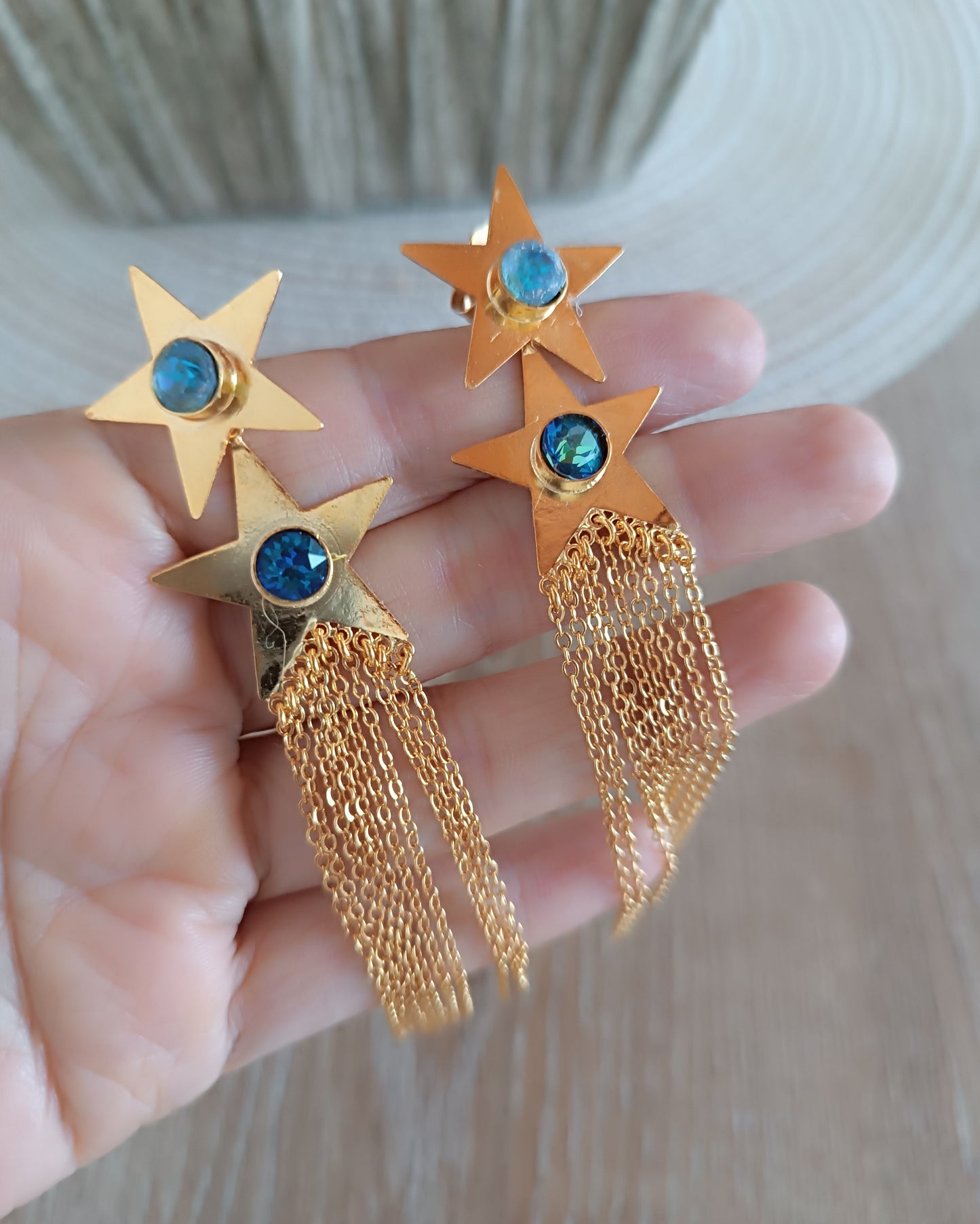 Aretes doble estrella y cadenas Carmen