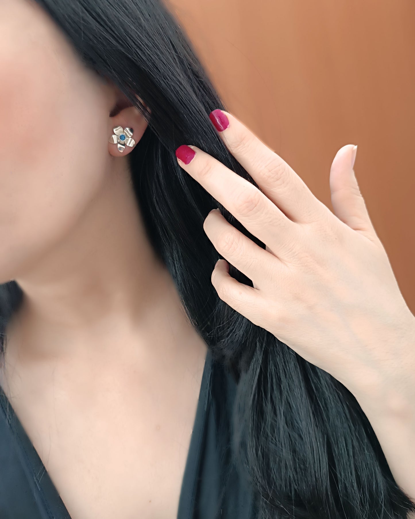 Aretes mini en plata de ley 950 azul Shopie
