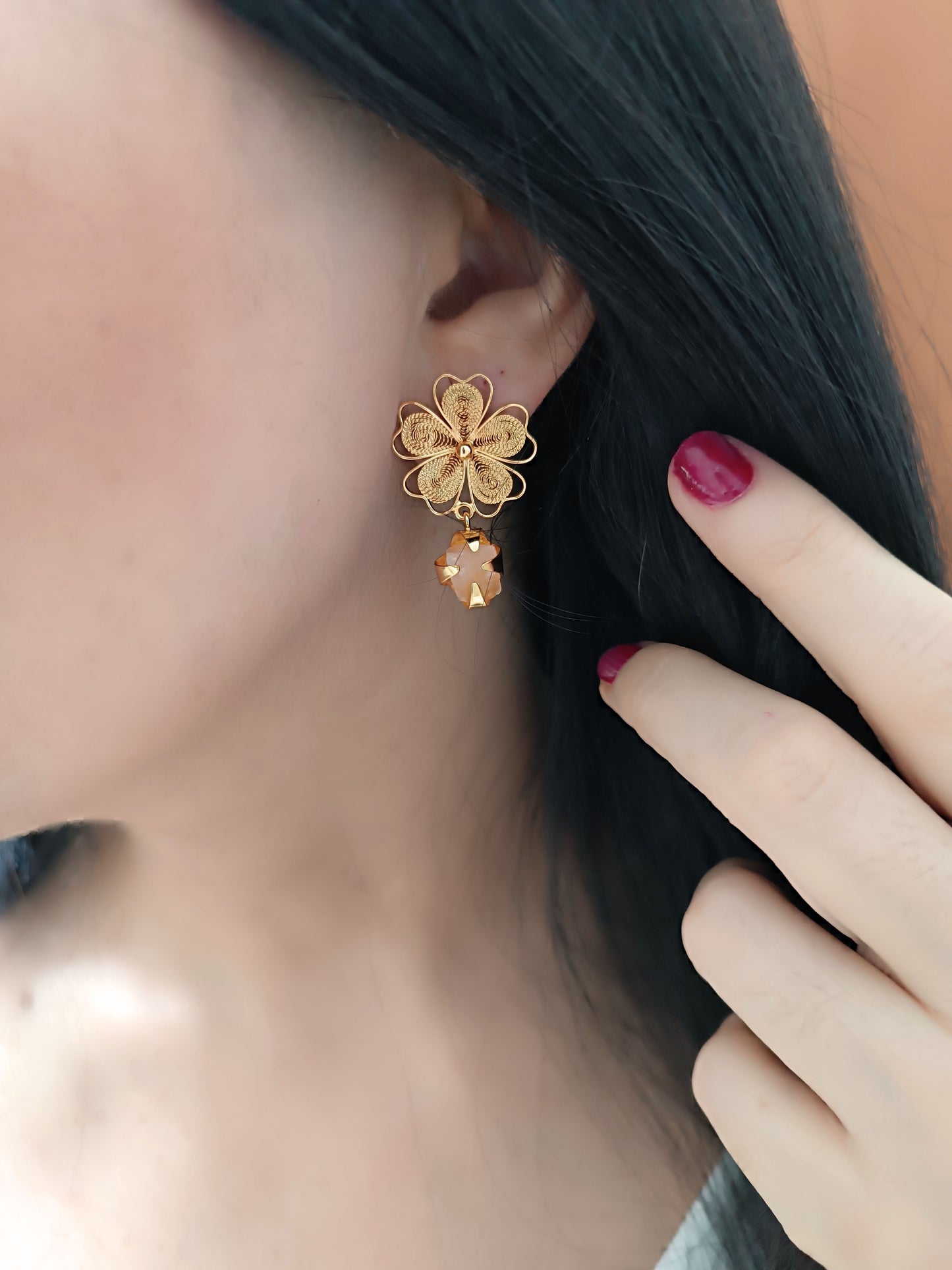 Aretes en filigrana con cuarzo rosa Abigail