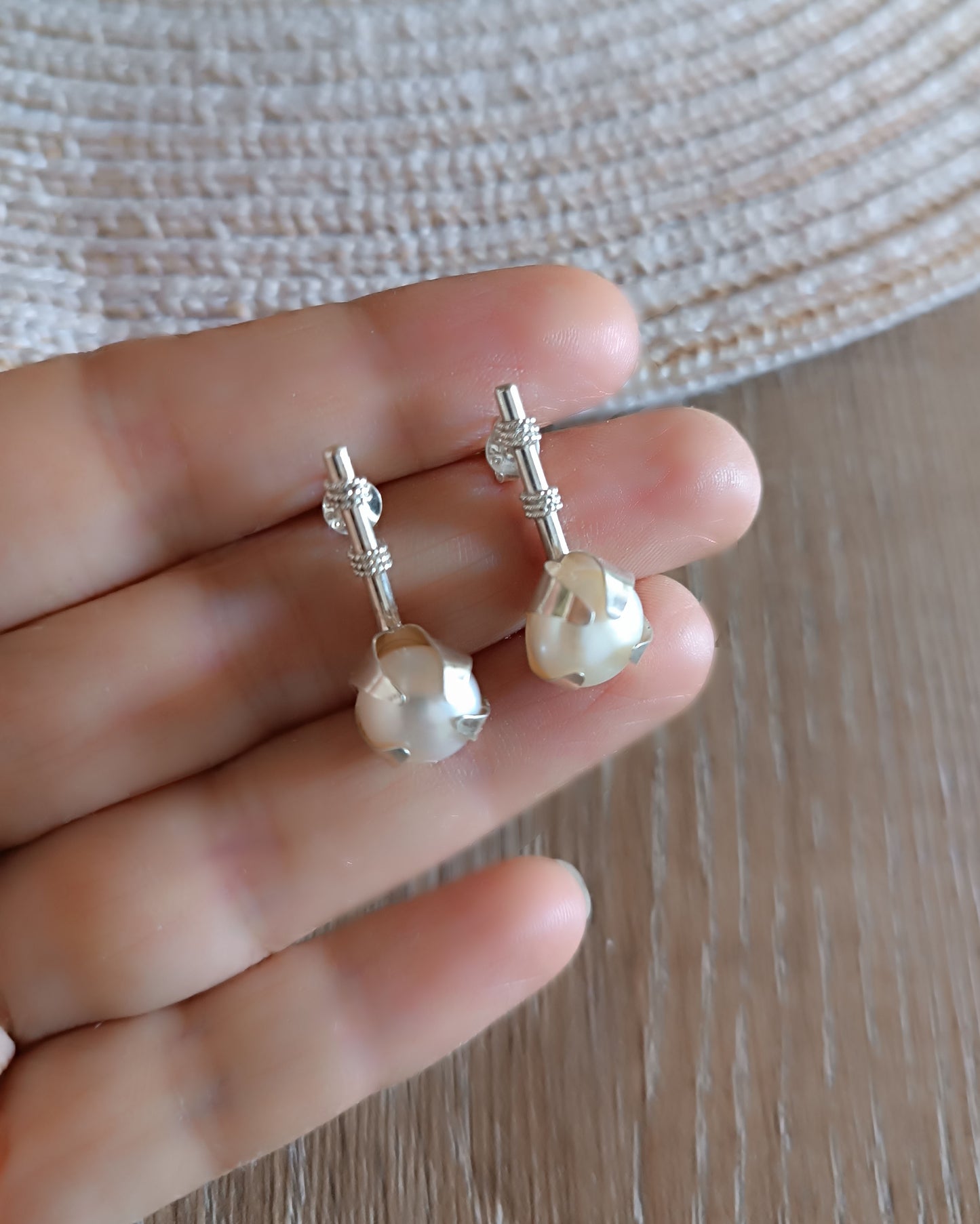 Aretes en plata ley 950 con perla Alma