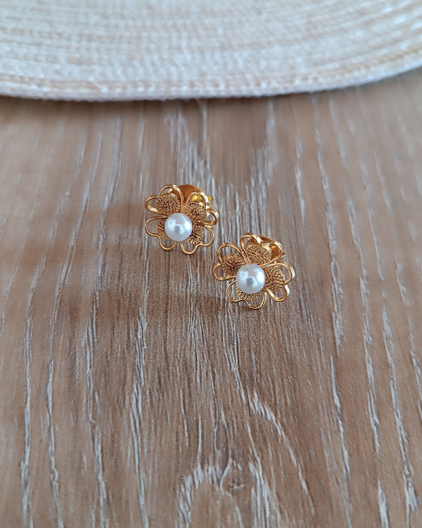 Topos mini trébol con perla