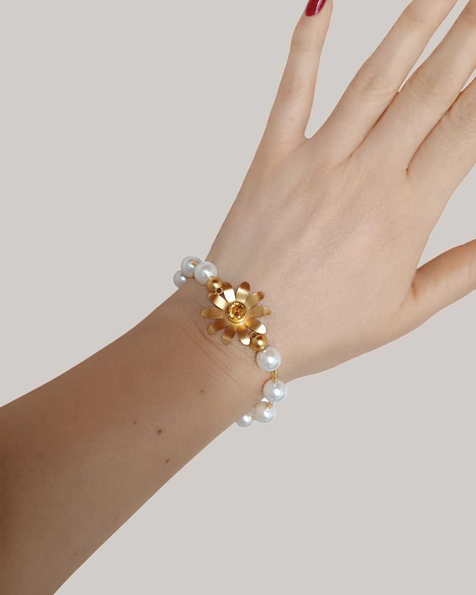 Pulsera de perlas Shell y flor Margarita con cristal