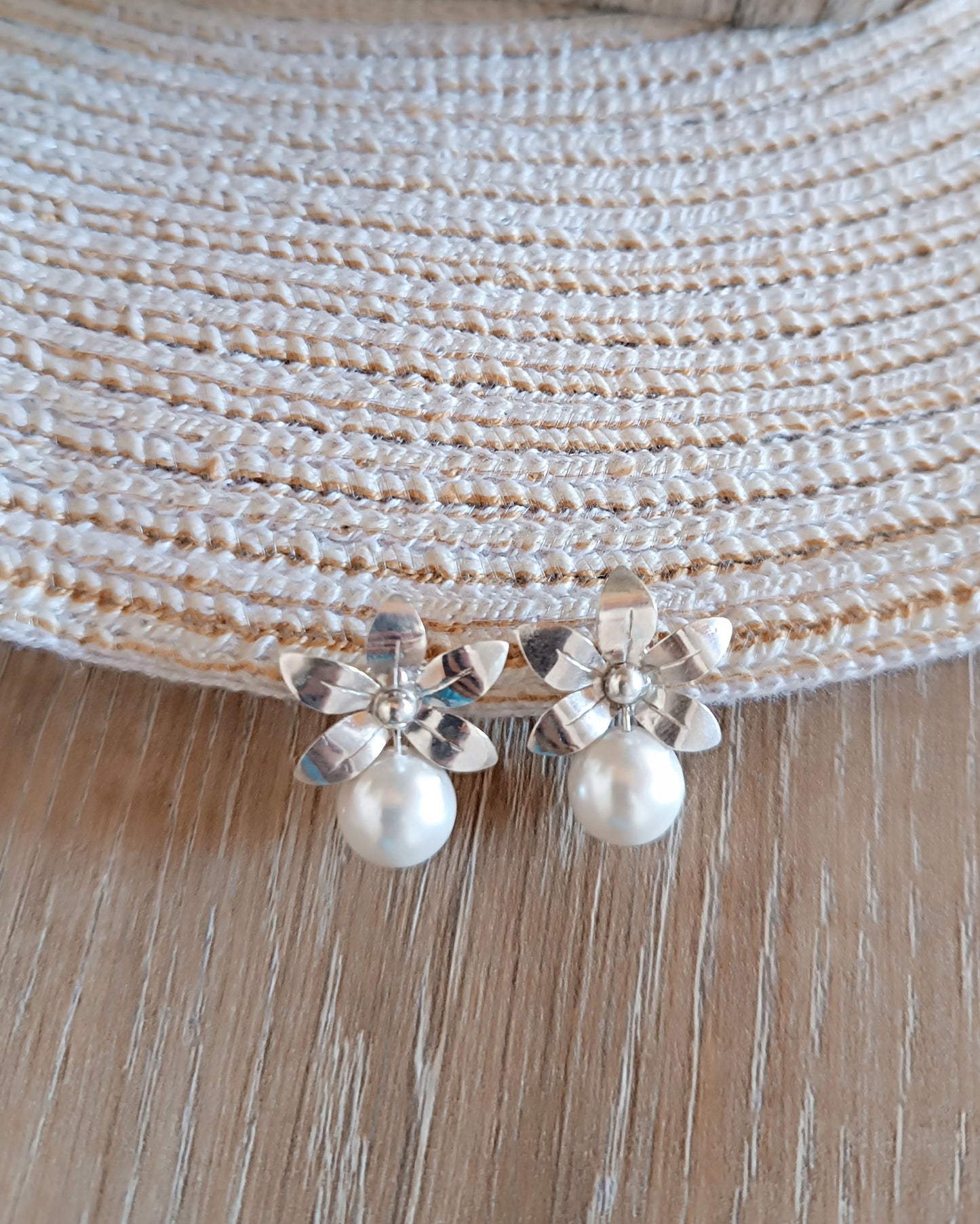 Aretes de plata ley 950 Lola