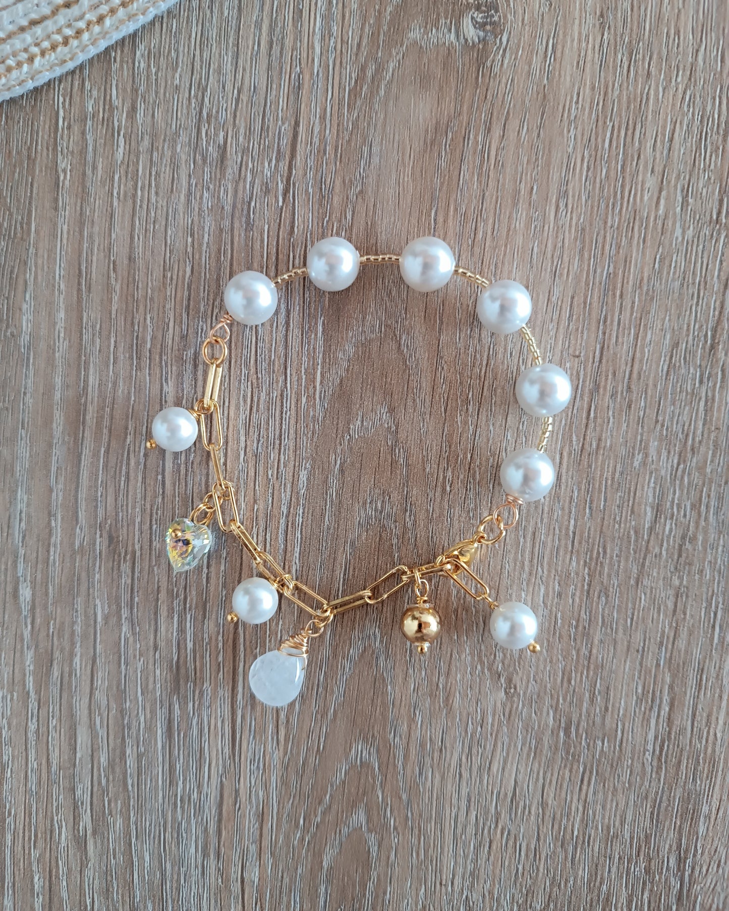 Manilla perlas y cadena Yoli