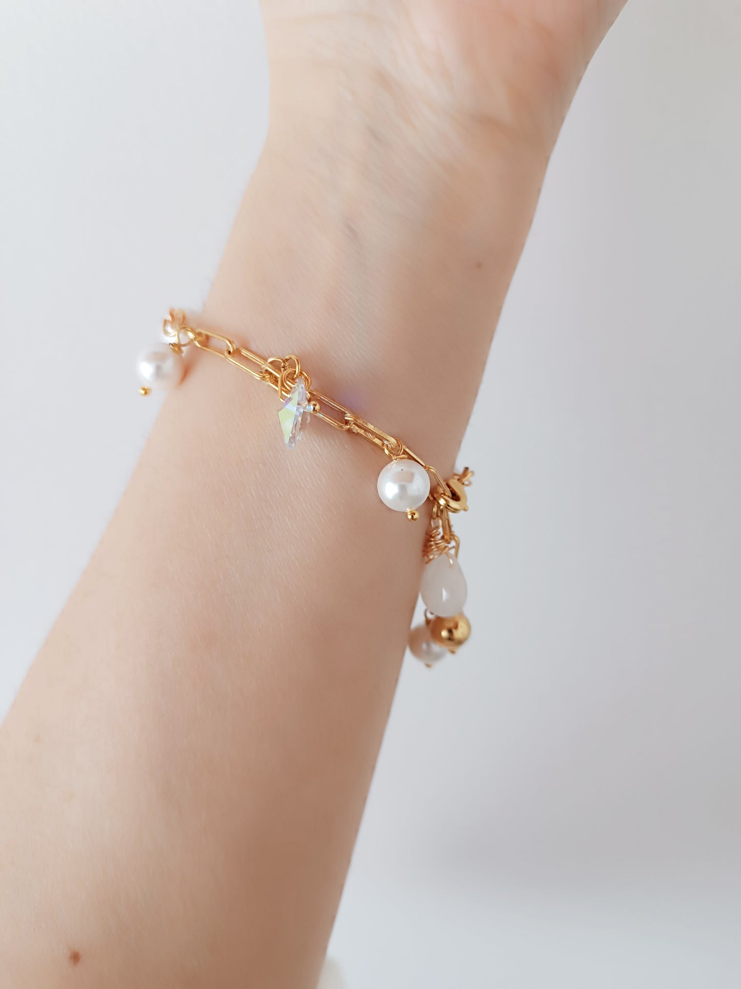 Manilla perlas y cadena Yoli