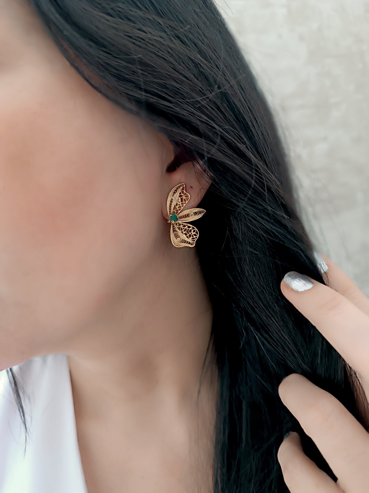Aretes filigrana y esmeralda Alas mariposa