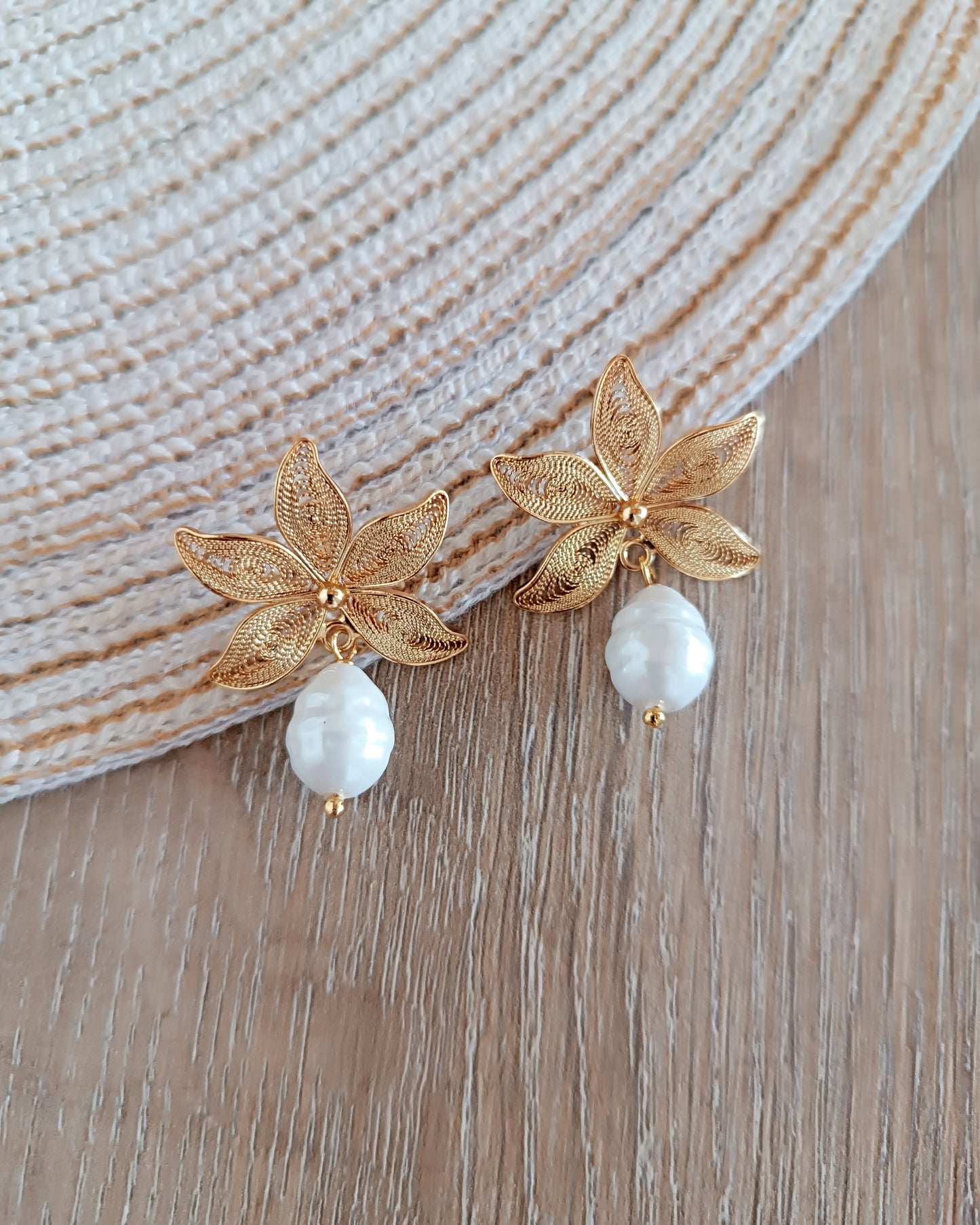 Aretes filigrana con perla Gadea