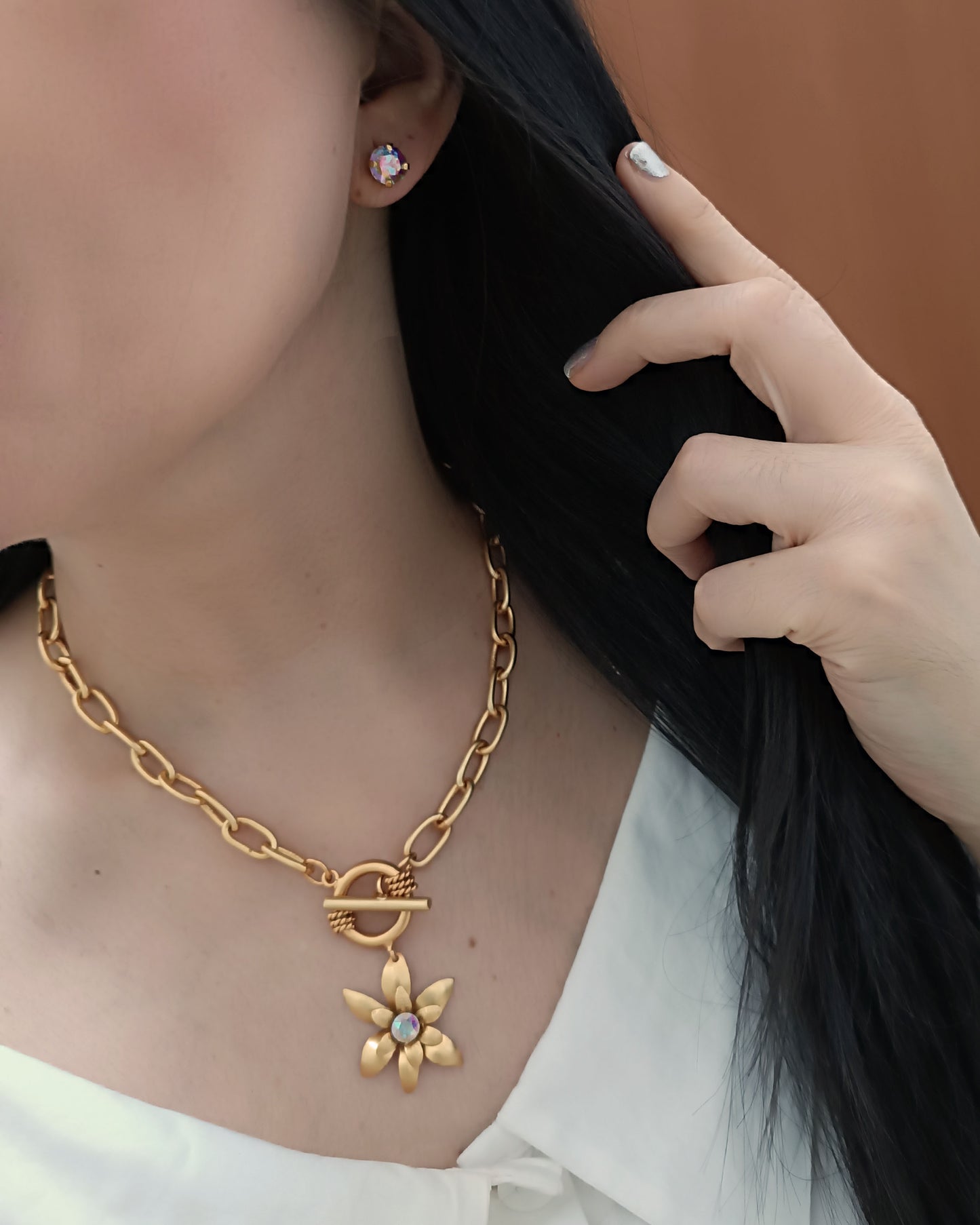 Collar eslabones grandes y Flor