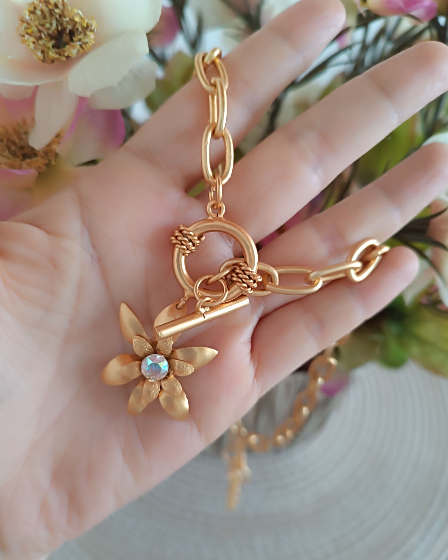 Collar eslabones grandes y Flor