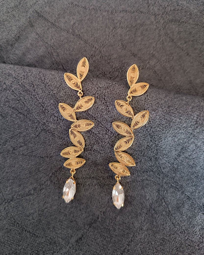 Aretes cristal y hojas, Tatiana