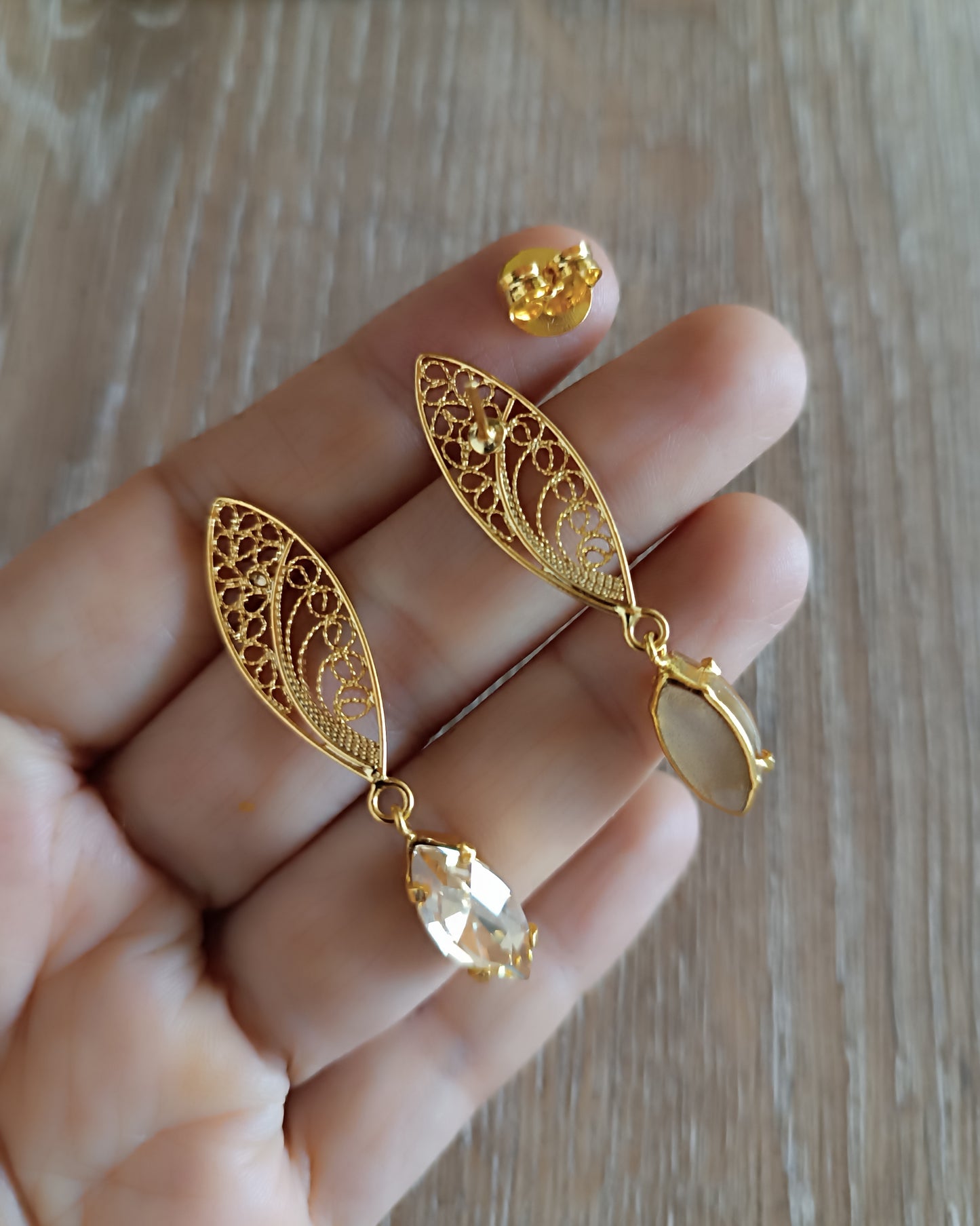 Aretes filigrana y cristal Belinda