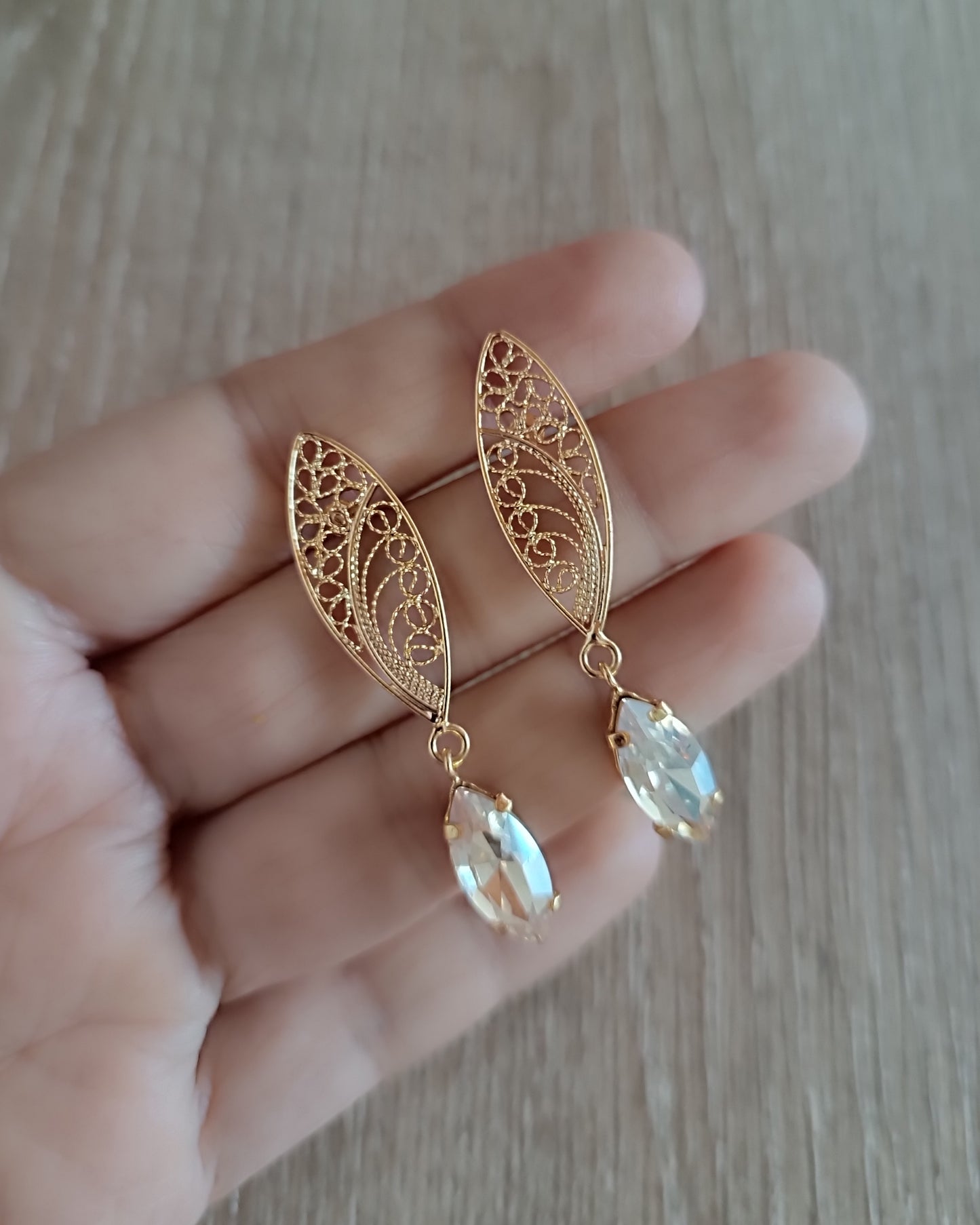 Aretes filigrana y cristal Belinda