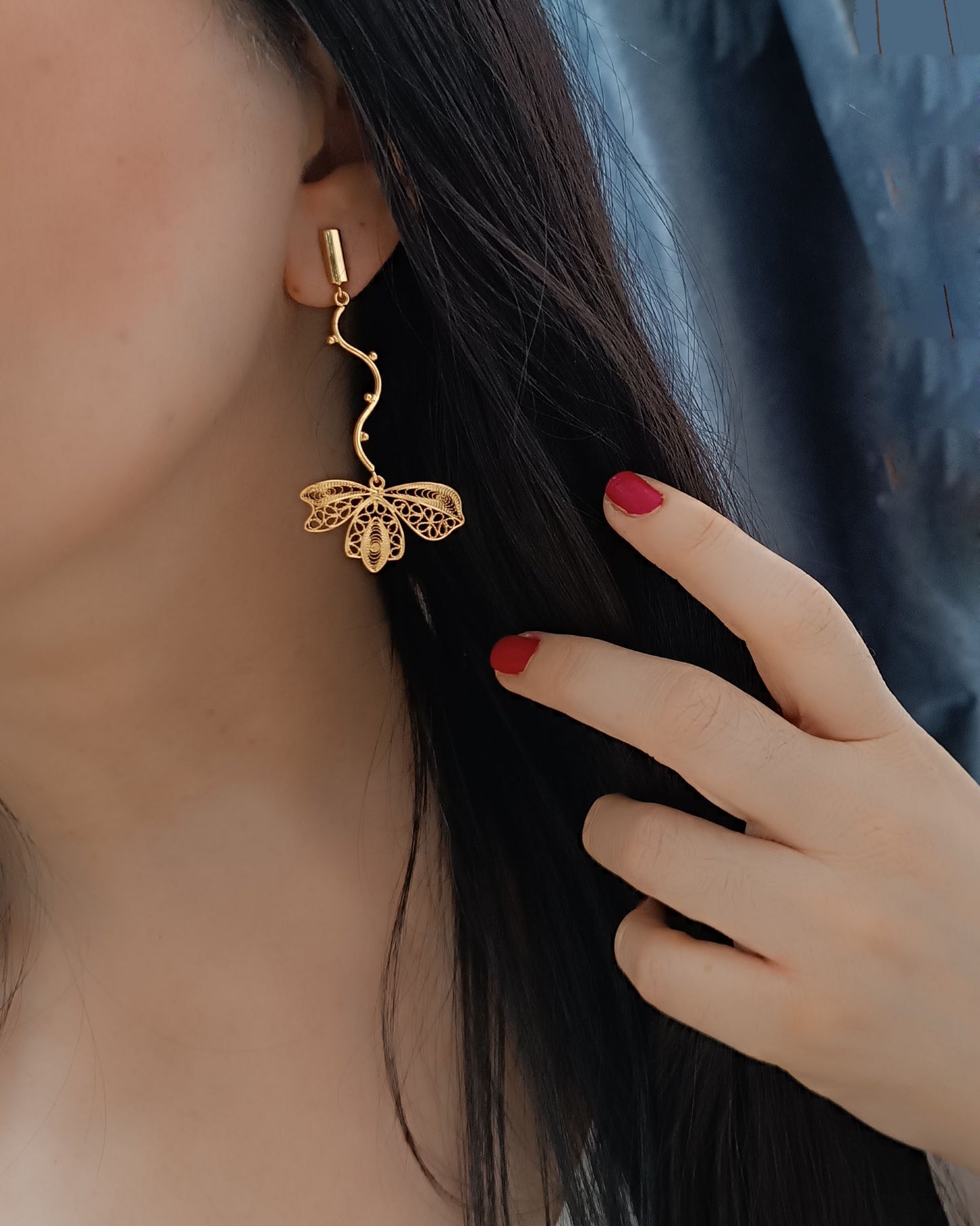 Aretes largo filigrana, Omaira