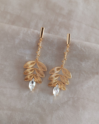 Aretes cristal y hojas, Taliana