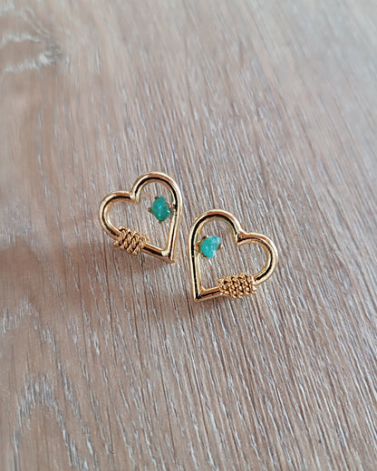 Aretes topos corazón y esmeralda