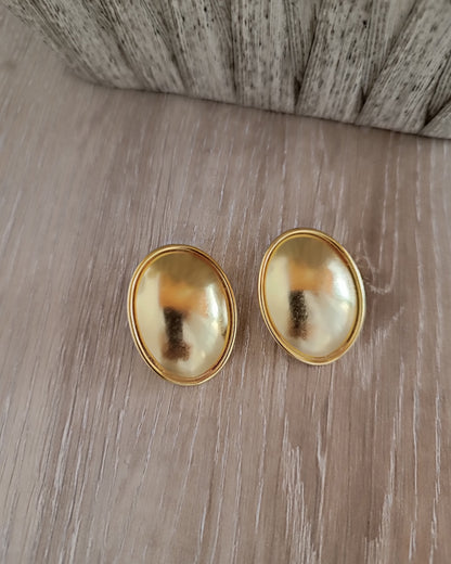 Aretes Topos ovalados doble hilo medianos Dorado Mate
