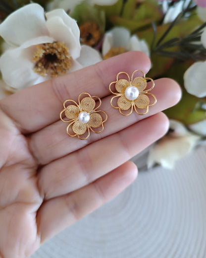 Aretes Topos Filigrana y perla, Trébol mediano