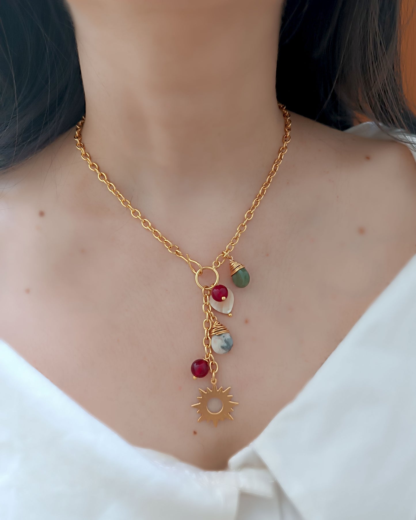 Cadena medianas y dijes con ágatas Zuleima