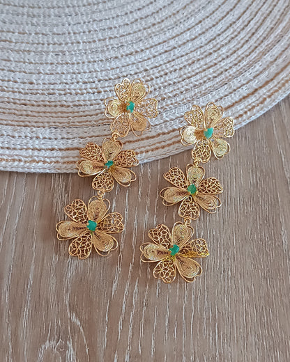 Aretes triple flor Carmelita