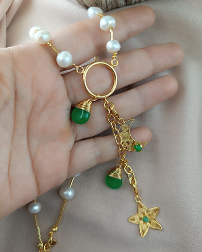 Collar de perlas y colgantes jade y filigranaJosefa