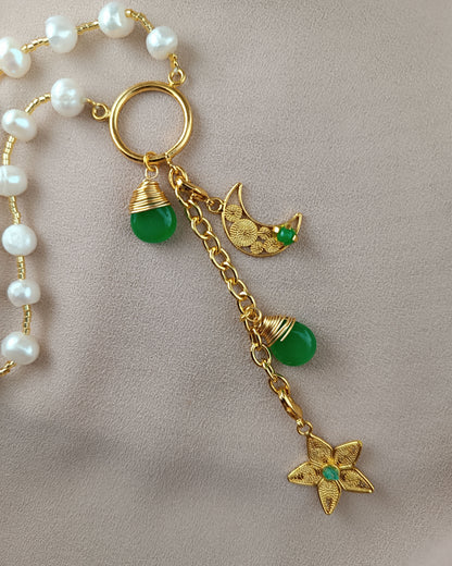 Collar de perlas y colgantes jade y filigranaJosefa