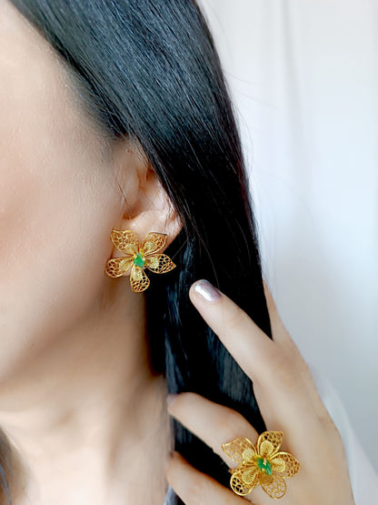 Aretes en filigrana y esmeralda,  Acacias