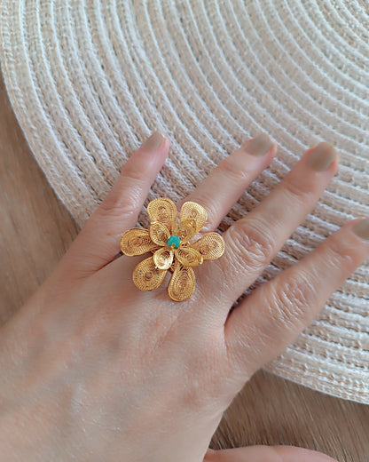 Anillo maxi en filigrana con esmeralda Belen