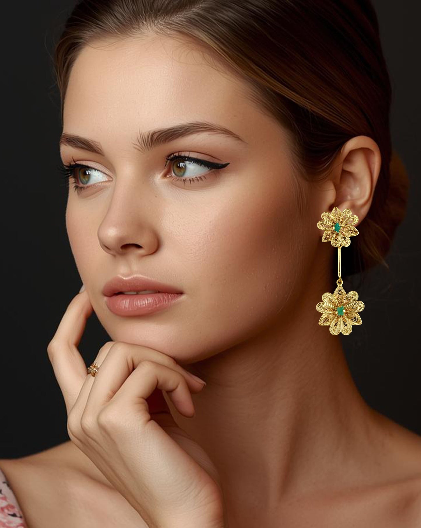 Aretes doble flor, Kany