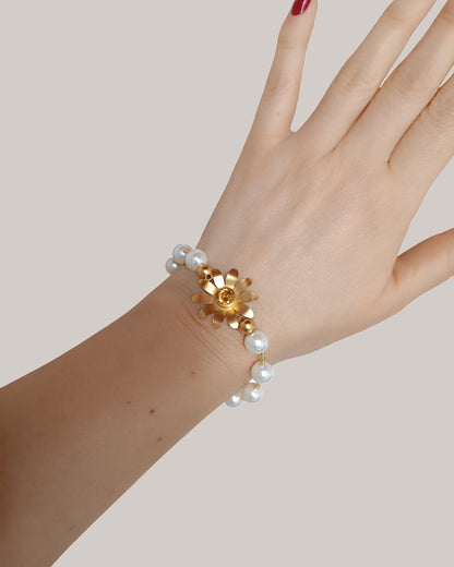Pulsera de perlas Shell y flor Margarita con cristal