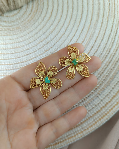 Aretes en filigrana y esmeralda,  Acacias