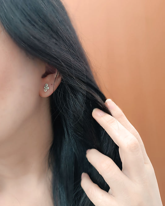 Aretes Mini en plata ley 950 Julia