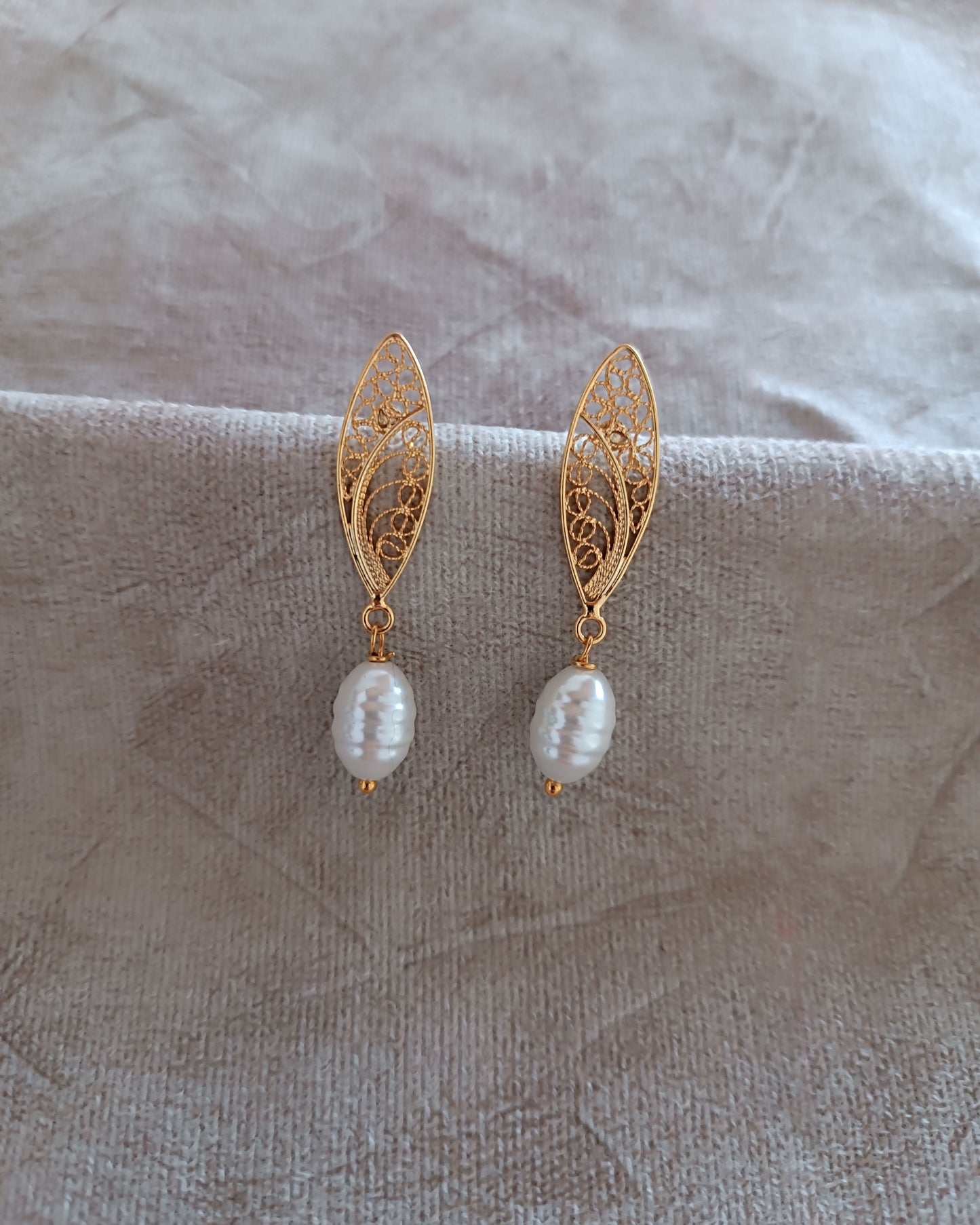 Aretes filigrana y perla Belinda