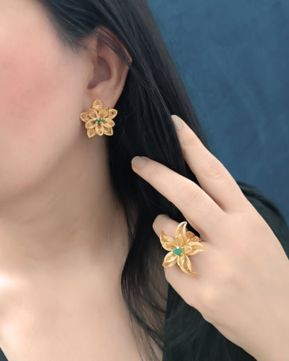 Aretes filigrana doble flor con esmeralda, Chloe