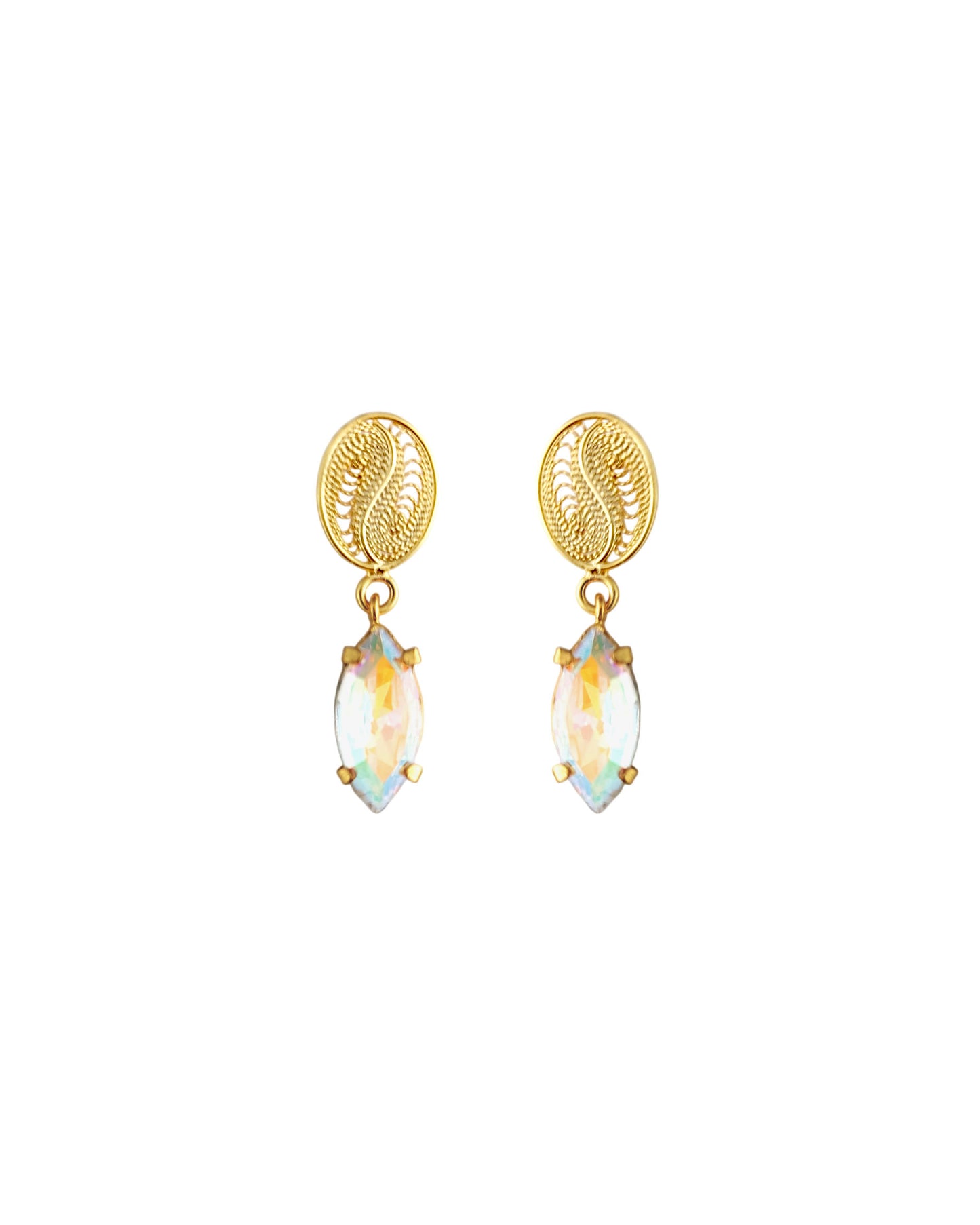 Aretes granito de café y cristal boreal