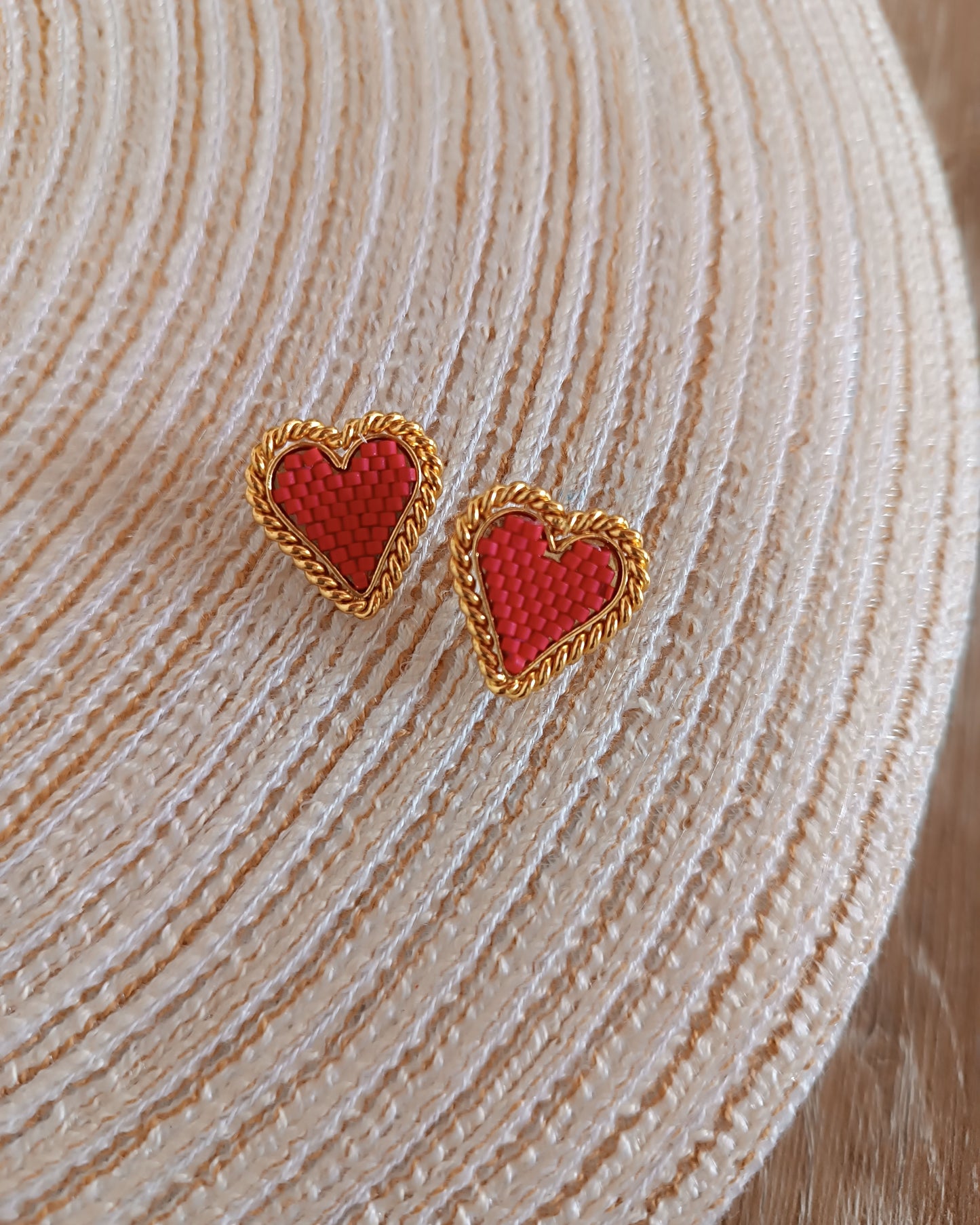 Aretes Topos corazón Tejidos