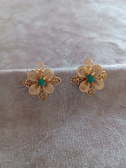 Aretes filigrana y esmeralda,  Nacira