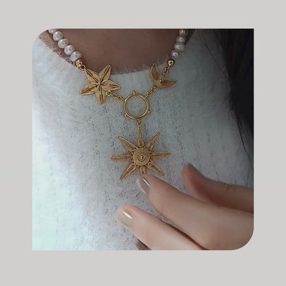 Collar Sol, Luna y Estrella con perlas